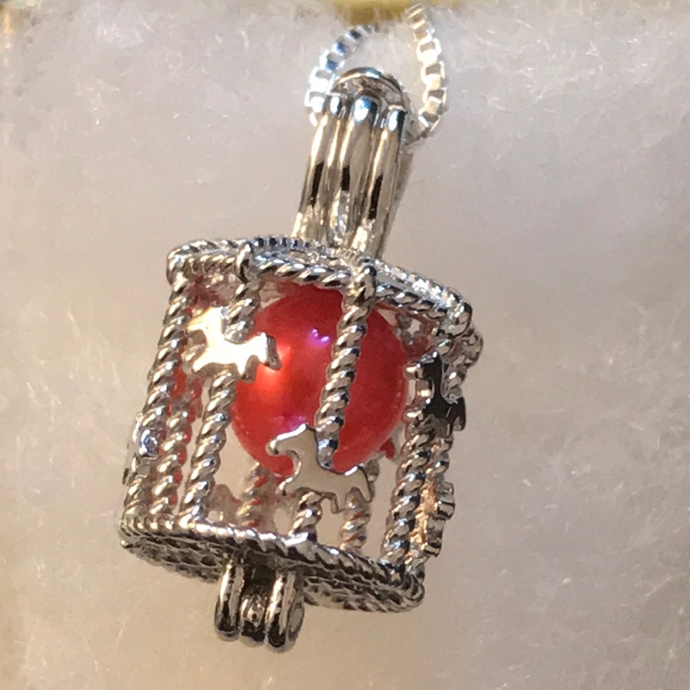 Sterling Silver cage pendant necklace w/ pearl